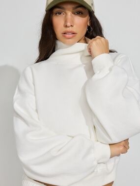 NWT Garage Cream Bubble Mock Neck Sweatshirt